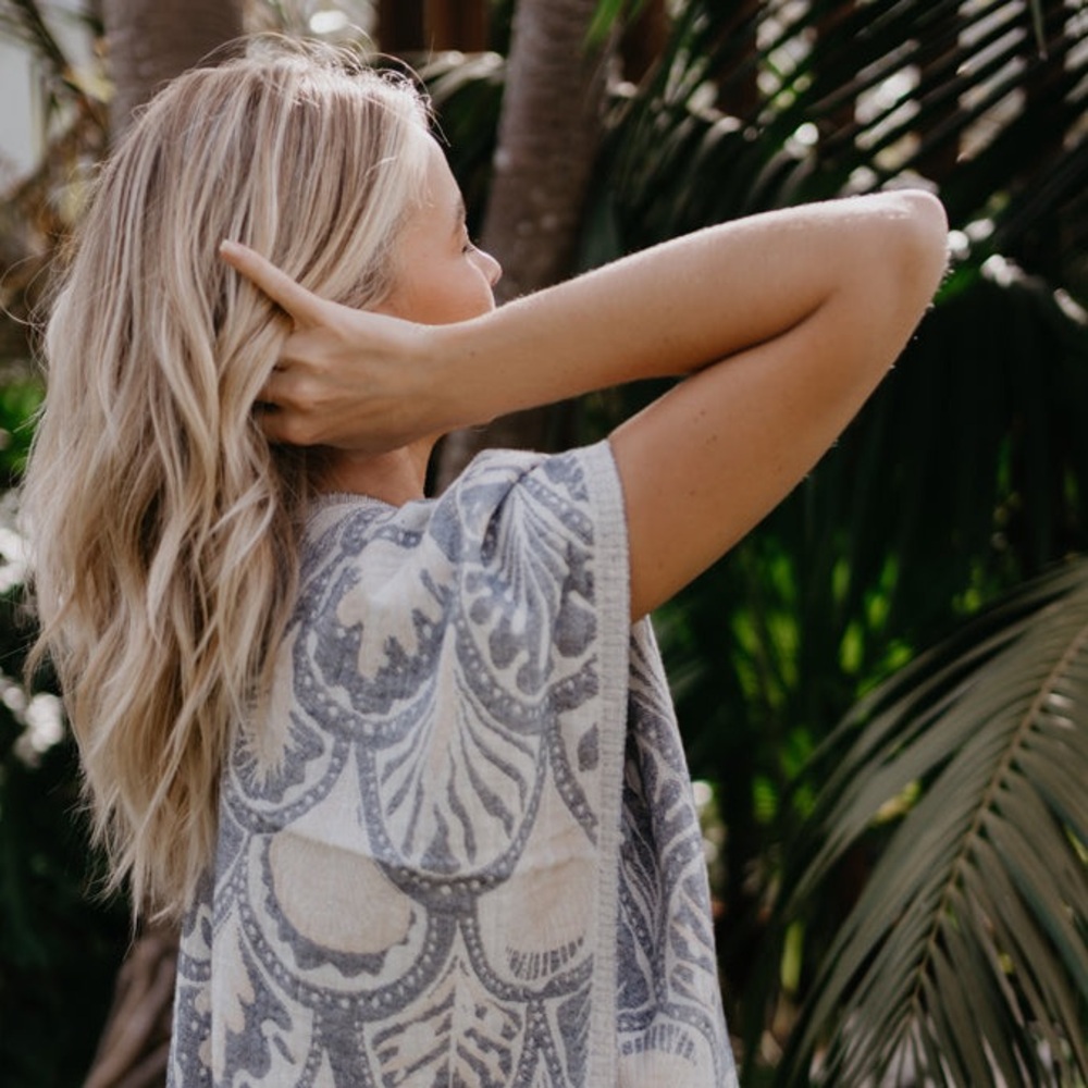 Succulents in Blue Woven Organic Cotton 2-in-1 Wrap Scarf Anthropologie Swim - Picture 15 of 17